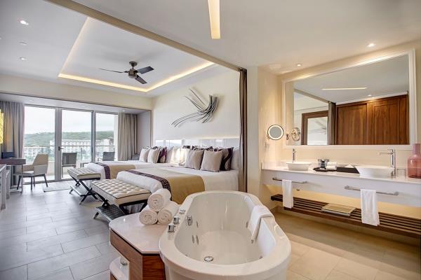Royalton Blue Waters Montego Bay - Luxury Presidential One Bedroom Ocean View Diamond Club